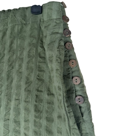 Free People Women’s Pants Size Medium Green Cotton Button side closure Wide Leg - Picture 3 of 9